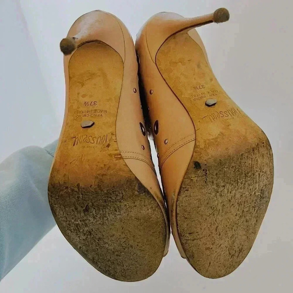 Jerome C. Rousseau Net Grommets Tan Stilettos With Rivets - Picture 9 of 13